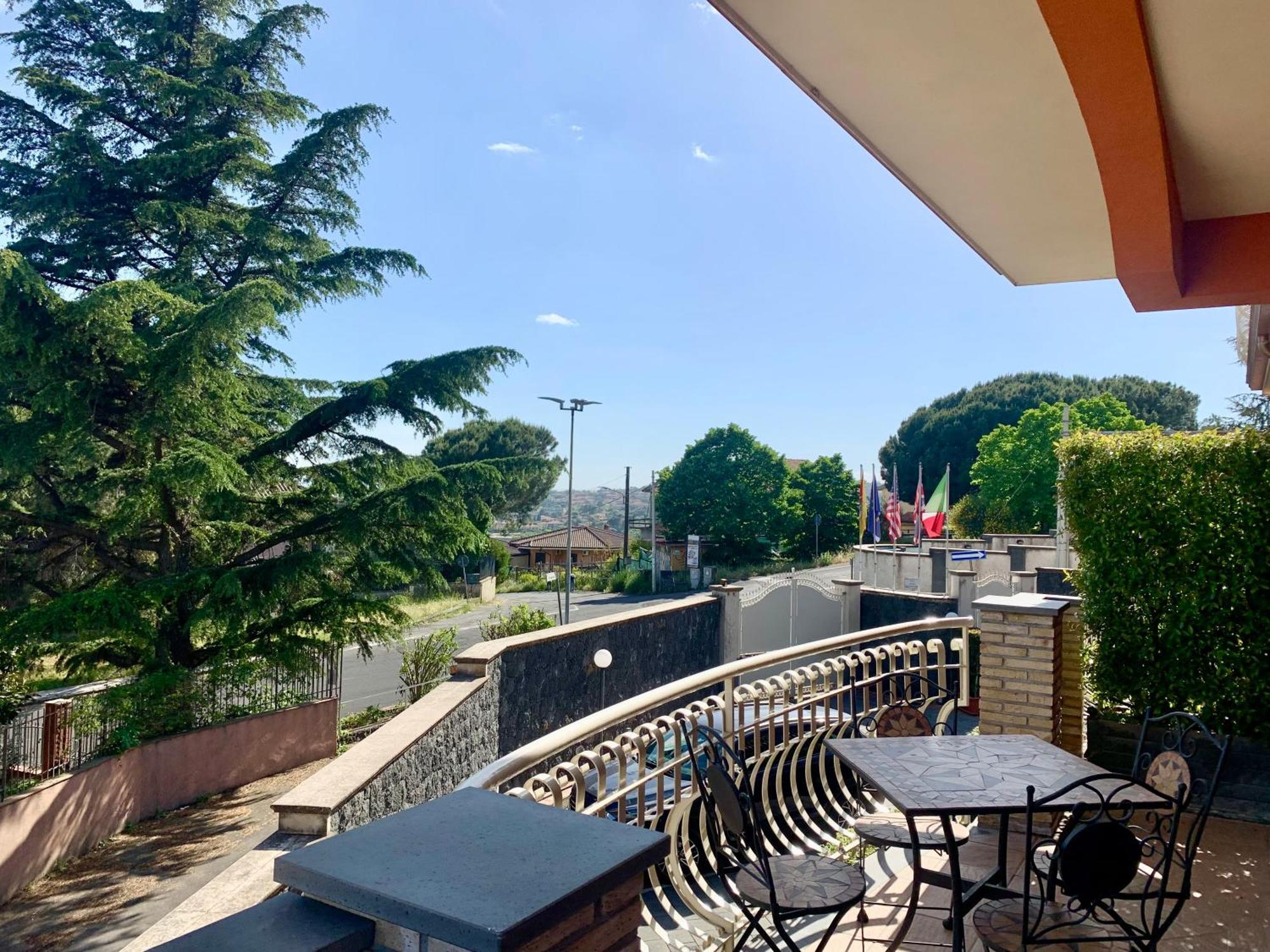 Etna Royal View Aparthotel Trecastagni Exterior photo